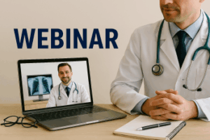 Napis Webinar, lekarz ogląda na komputerze webinar odnośnie zdrowia.